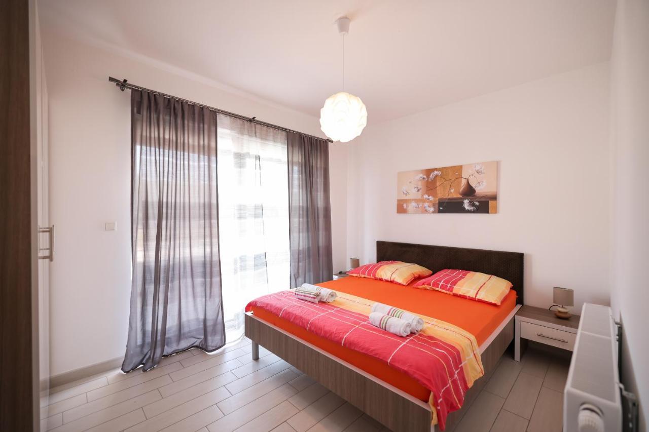 Apartments Nicola With Private Pool 比比涅 外观 照片