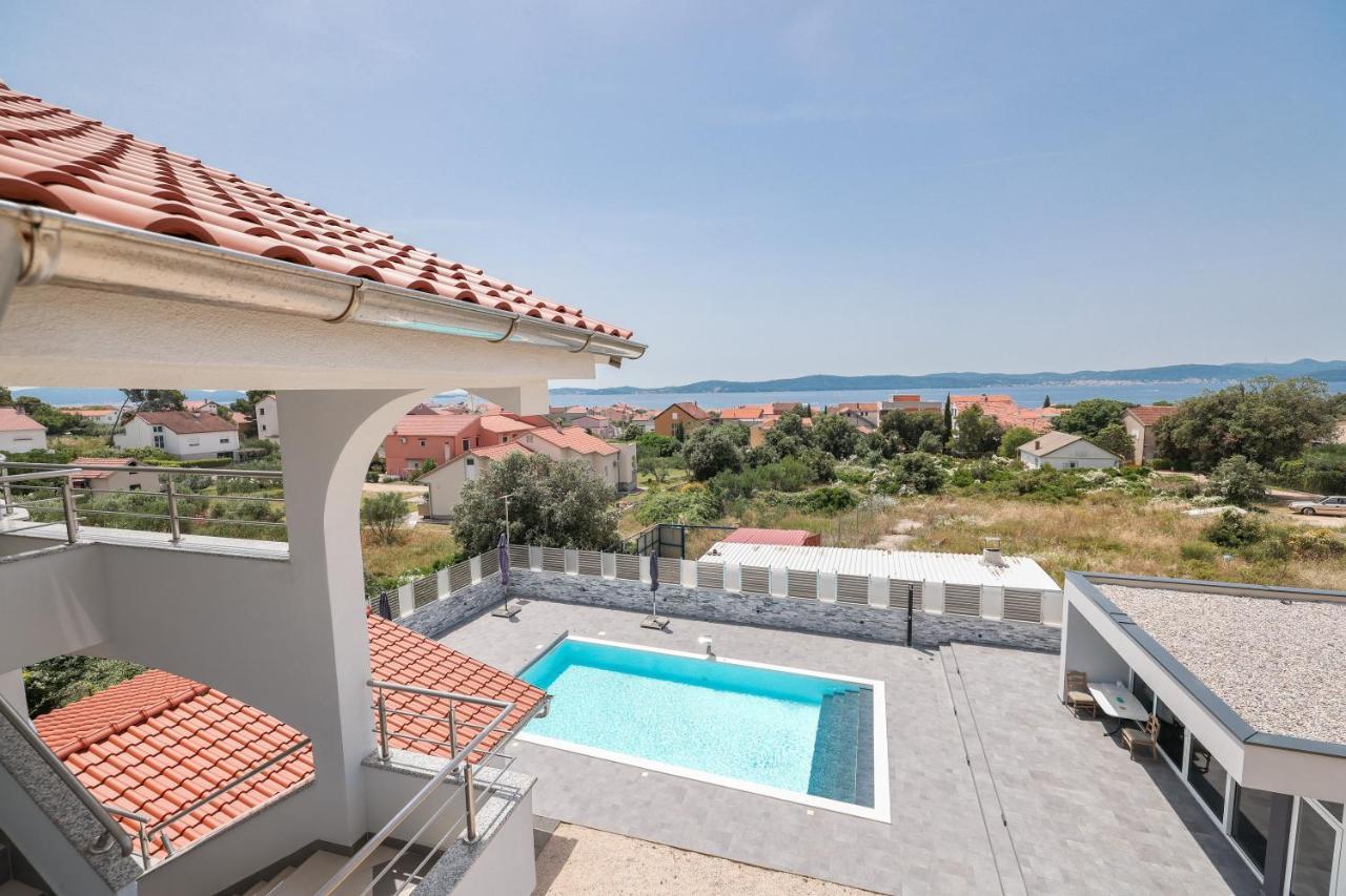 Apartments Nicola With Private Pool 比比涅 外观 照片